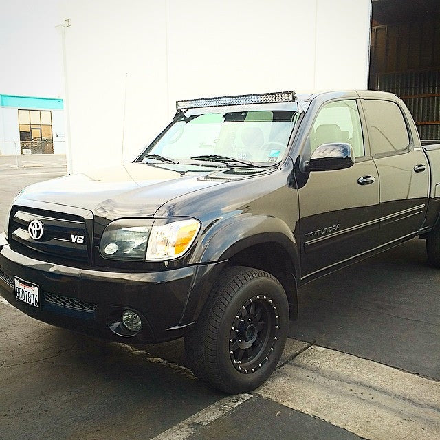 Load image into Gallery viewer, 2000 - 2006 Toyota Tundra Double Cab 50" Curved LED Light Bar Roof Mounts
