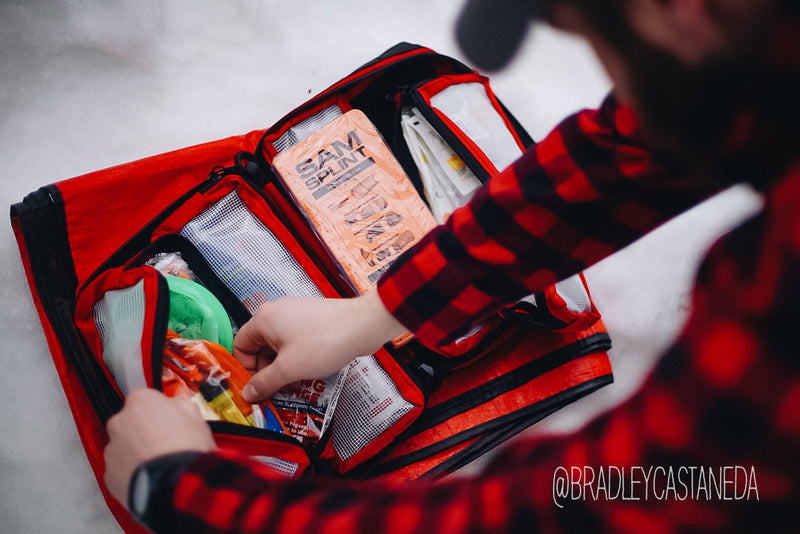Load image into Gallery viewer, First Aid IFAK Bag - Medium | Triple Run

