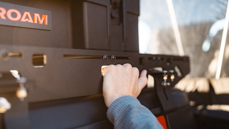 Load image into Gallery viewer, The Sunlight (Jeep Gladiator JT Roof Rack)
