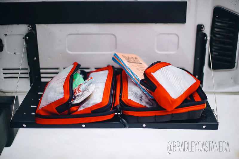 Load image into Gallery viewer, First Aid IFAK Bag - Medium | Triple Run
