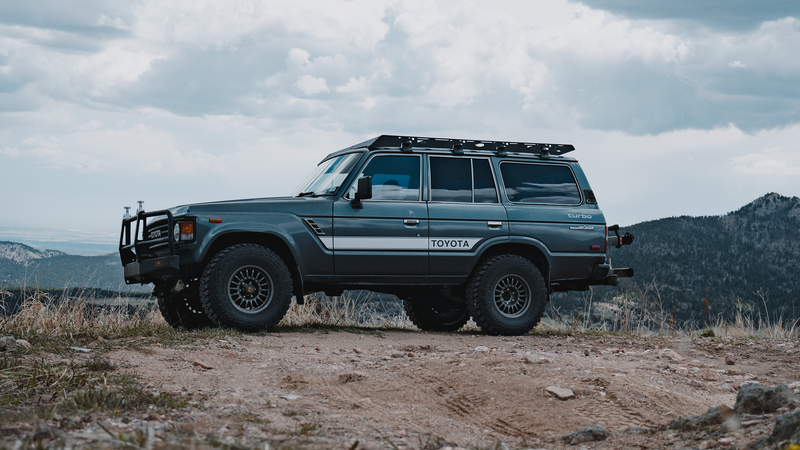 Load image into Gallery viewer, The Mineral (1980-1990 60 Series Land Cruiser Roof Rack)
