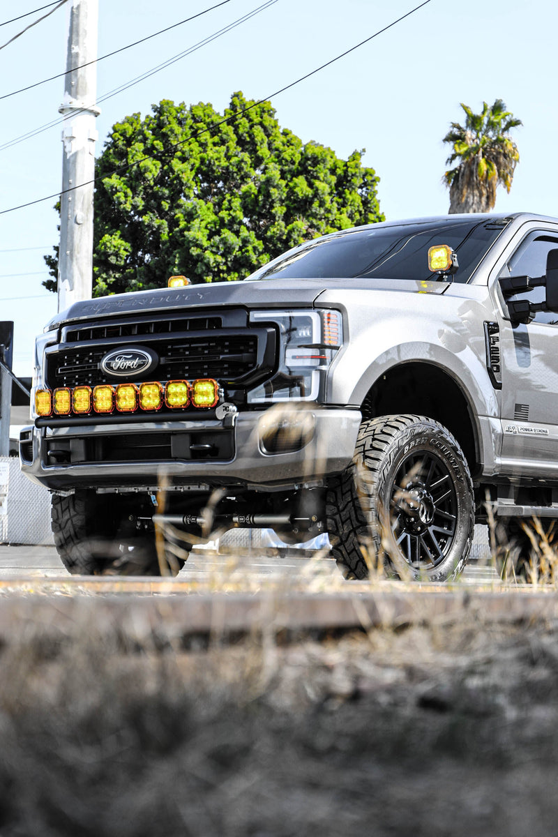 Load image into Gallery viewer, 2011+ F250 / F350 Superduty 8 Light Bumper Mount Kit
