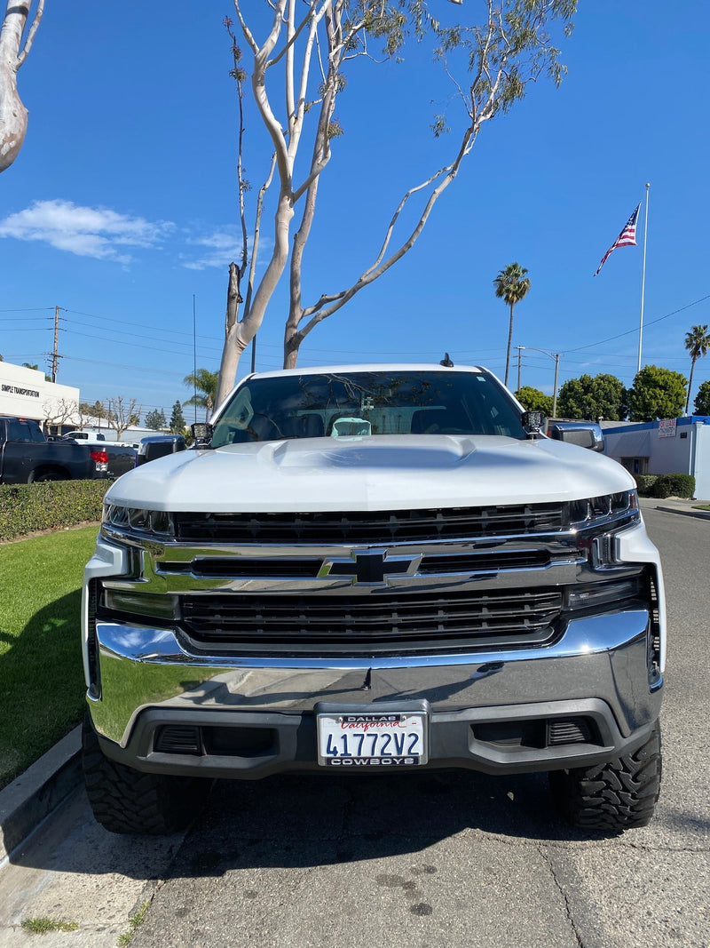 Load image into Gallery viewer, 2019+ Silverado Ditch Light Pillar Brackets
