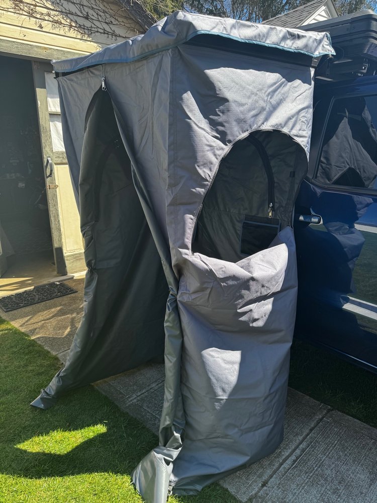 Load image into Gallery viewer, Reign Outdoor Off-Suite Privacy Tent
