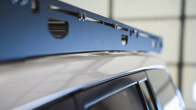 Load image into Gallery viewer, The Oxford (1998-2007 Toyota LC100 / LexusLX470 Roof Rack)
