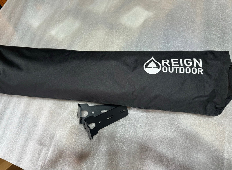 Load image into Gallery viewer, Reign Outdoor Off-Suite Privacy Tent
