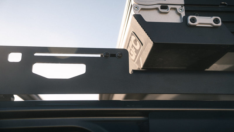 Load image into Gallery viewer, The Rainier Shorty (2024+ Tacoma Camper Roof Rack)
