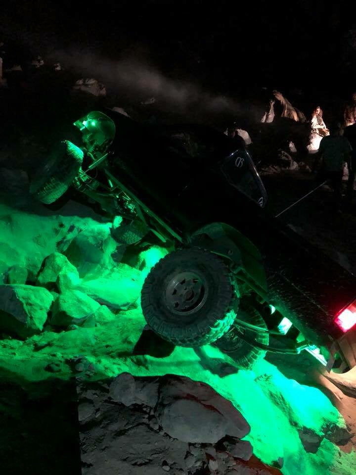 Load image into Gallery viewer, RL15 LED Rock Light Dome Light for Jeep 4x4 Underglow Rock Crawling

