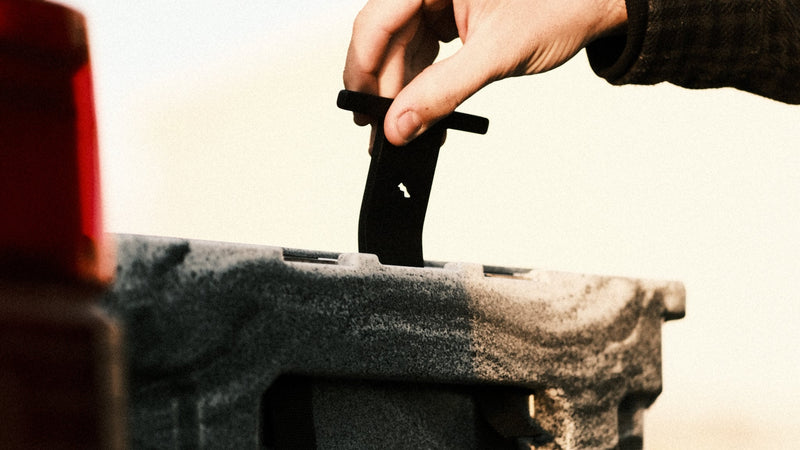 Load image into Gallery viewer, Sherpa Roam Case and Cooler Tie Downs
